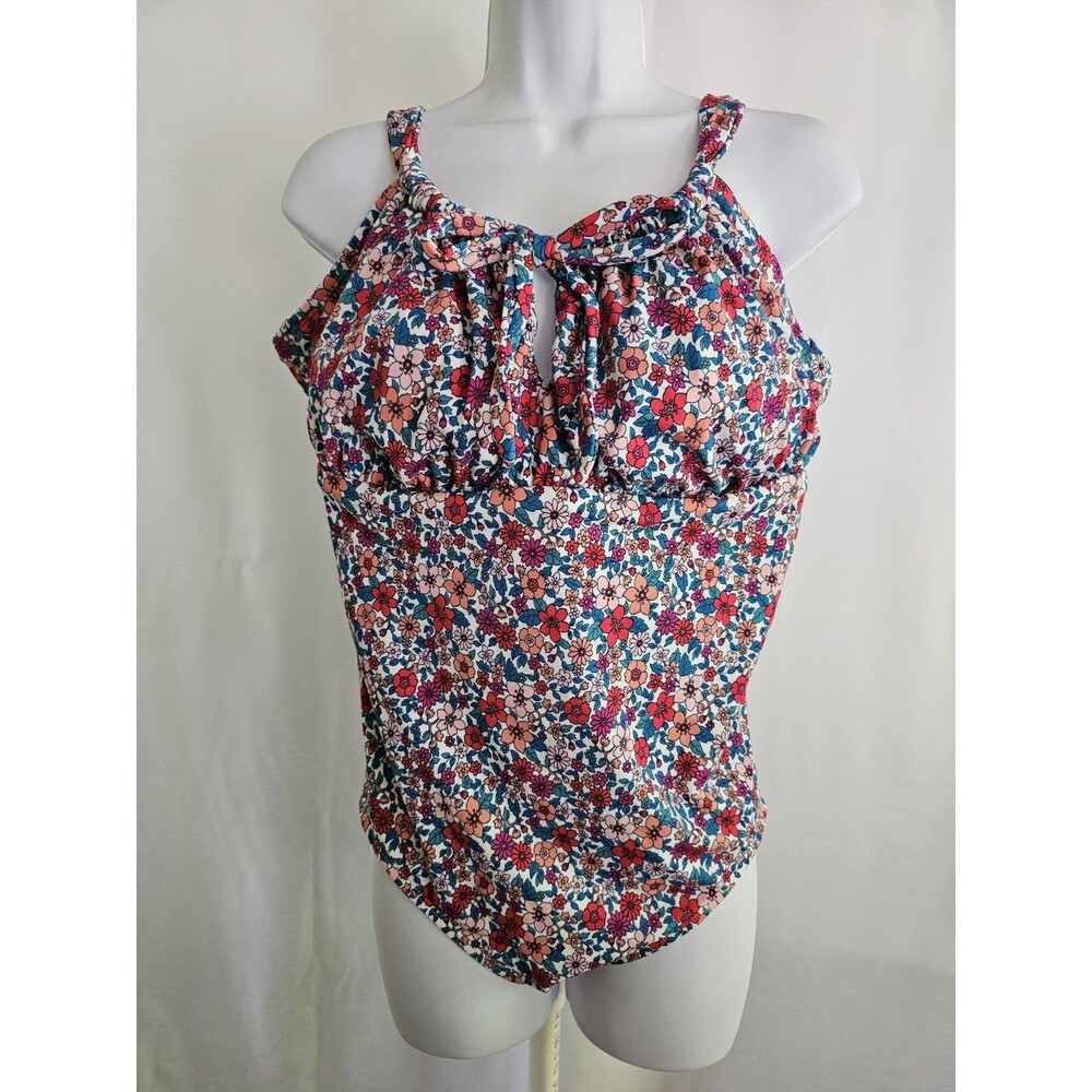 Time and Tru Swimsuit Women's One Piece Floral Swim / Bathing Suit Size 2X